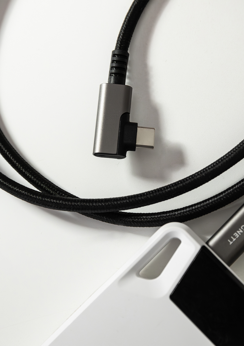 Cavo Lightning ad angolo retto verso USB-C - 1M