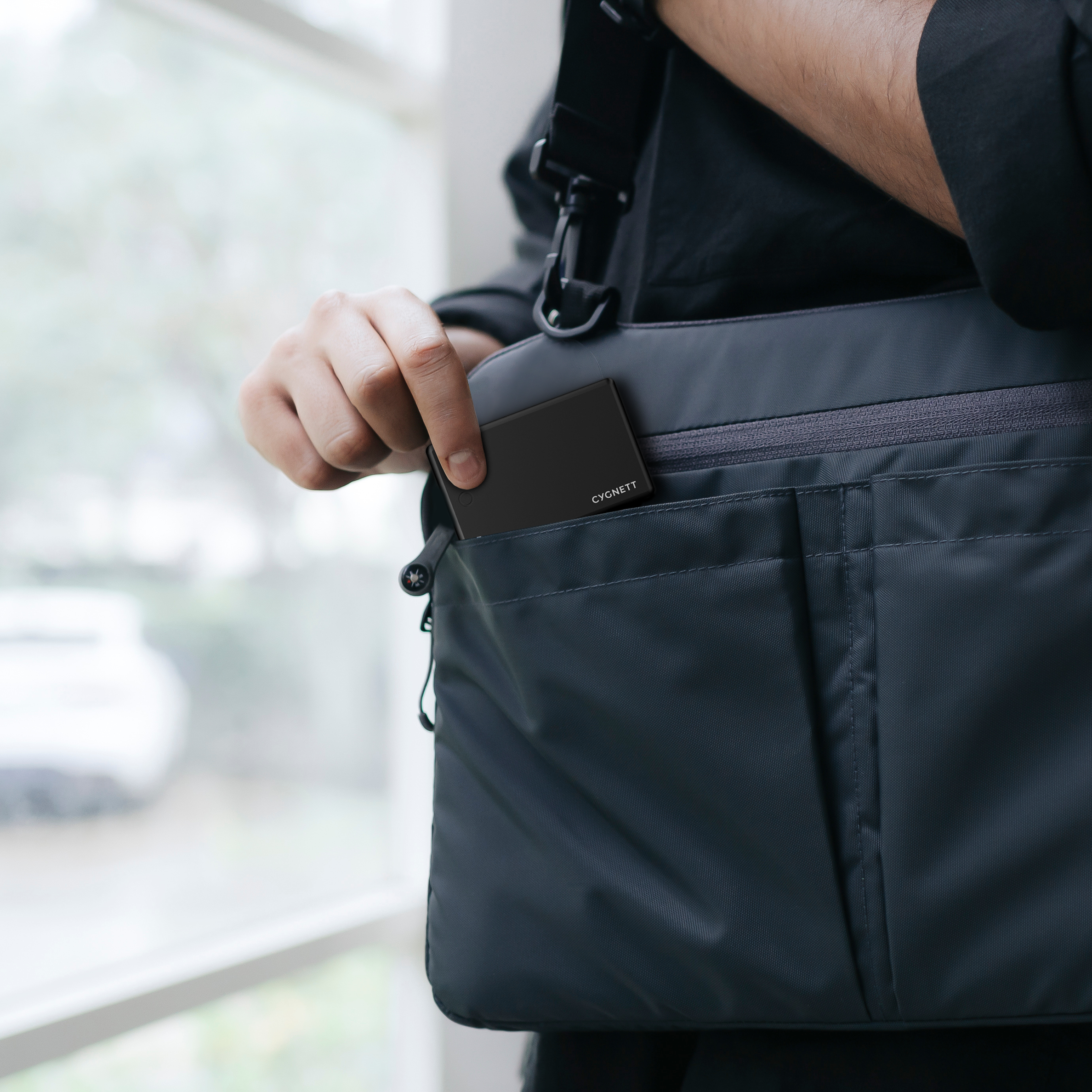 TravelTag Bluetooth® Confezione da 2 con Ricarica Wireless