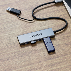 Hub USB-C a USB-A 4 in 1